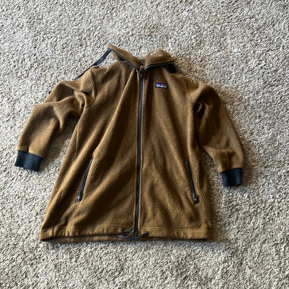 Patagonia camel fleece sweater zip up sz. Xs